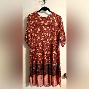 Knox Rose Floral Dress in Red and‎ Pink